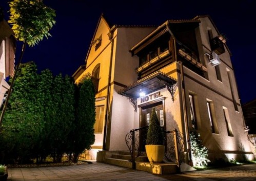 /images/accms/12547/hotel-noblesse-boutique-sibiu-500x353.jpg