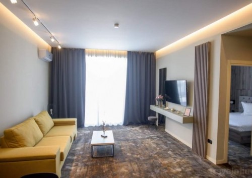 /images/accms/13633/oreo-aparthotel-mamaia-nord-500x353.jpg