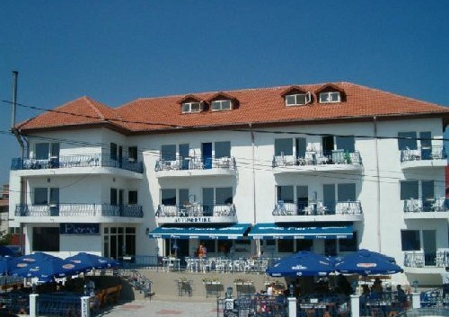 /images/accms/13976/hotel-pierre-costinesti-500x353.jpg