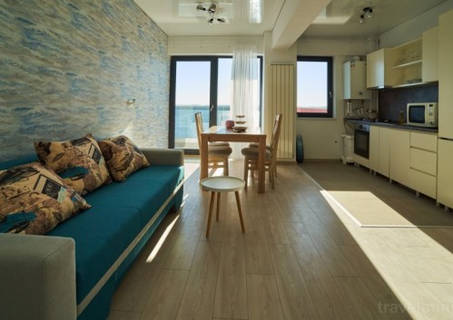 /images/accms/14133/apartament-breathtaking-lake-view-navodari-500x353.jpg