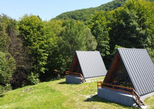 /images/accms/16391/rock-valley-cabins-ibanesti-500x353.jpg